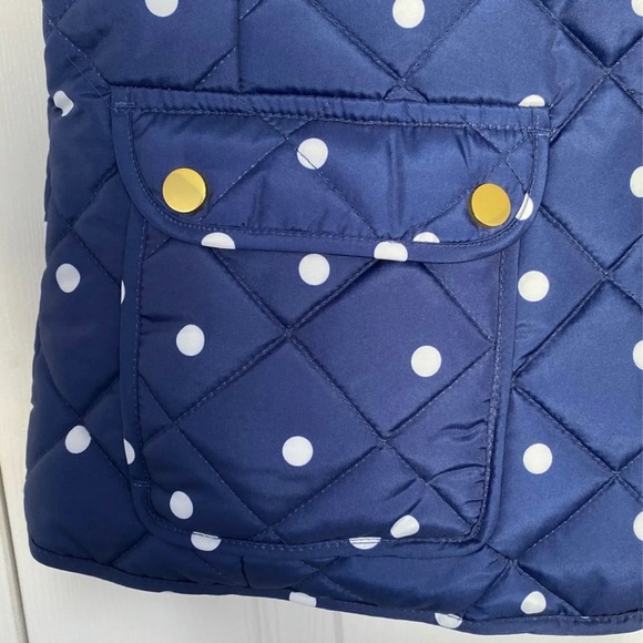 NEW St. John’s Bay Vest - Picture 4 of 5